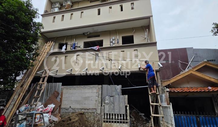 Sell New Premium Building Boarding House with 51 Rooms in Tanjung Duren, West Jakarta 1