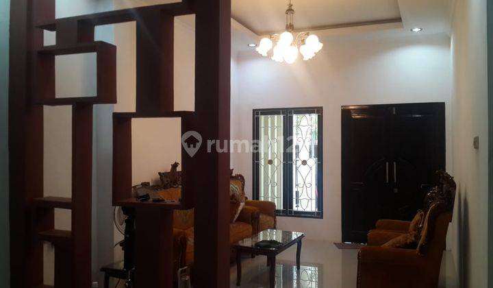 Dijual Cepat Rumah Tinggal + Tempat Kost Cempaka Putih Timur  2