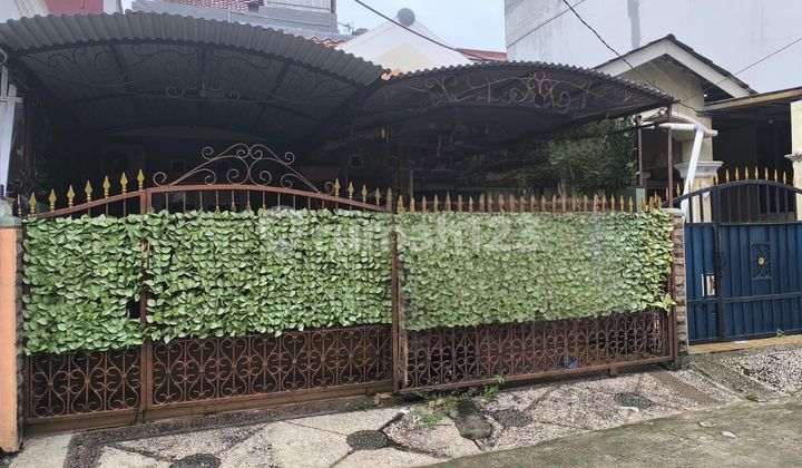 Nice, Affordable House, in Harapan Indah 1, West Bekasi.