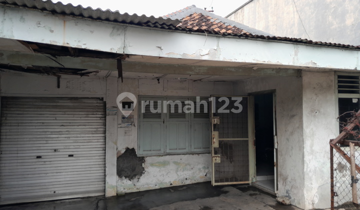 Dijual Cepat Rumah Tua, Dihitung Harga Tanah Saja, Murah, Dibawah Harga NJOP, Lokasinya sangat strategis Di Jln Bungur Besar Raya. Jakarta Pusat. Dijual Cepat Rumah Tua, Dihitung Harga Tanah Saja, Murah, Dibawah Harga NJOP, Lokasinya sangat strategis Di Jln Bungur Besar Raya. Jakarta Pusat.