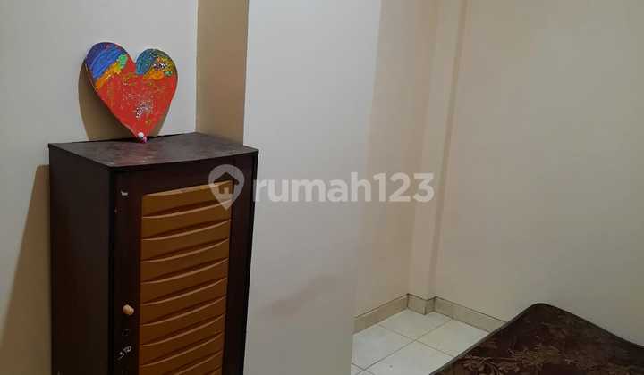 Shop House + Boarding, Spacious, Many Rooms, Affordable, Gajah Mada. Central Jakarta. 2
