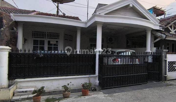 Dijual Cepat Rumah Di Harapan Indah 1. Bekasi Barat.  2