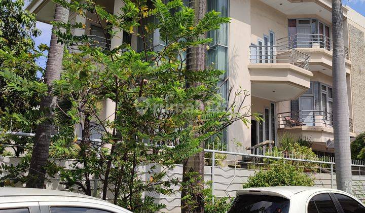 Rumah Bagus Rapi Split Level  Mezzanine Hook di Danau Indah Timur Sunter Jakarta Utara 1