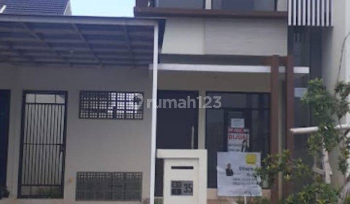 Rumah 2 Lantai di Cluster Damar Green Ara 1