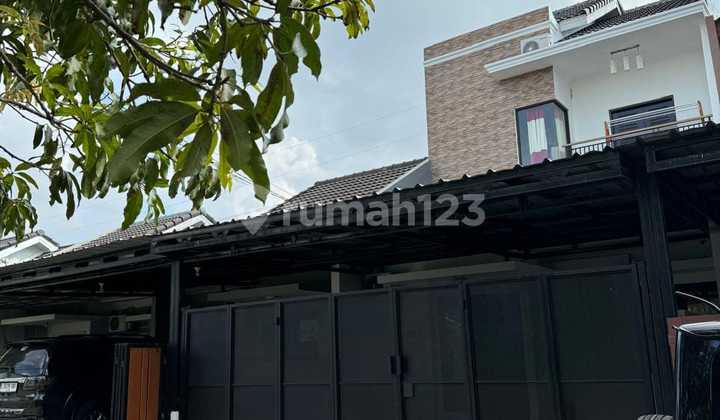 Rumah 2 Lantai SHM Full Furnished Dekat Akses Tol Dekat Pusat Perbelanjaan di Harapan Mulya Cluster Hortensia, Bekasi