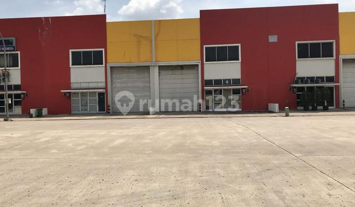 Warehouse in Green Sedayu Biz Park Cakung, East Jakarta 360 m Good Warehouse in Green Sedayu Biz Park Cakung, East Jakarta 360 m Good