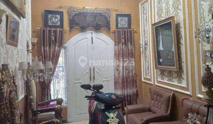 Rumah 2 Lantai Bagus SHM di Pejuang, Bekasi 1