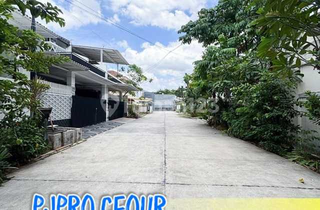 Rumah 2 Lantai SHM Bebas Banjir Dekat Sekolah Negeri Dekat Akses Tol di Komplek Billy Moon, Jakarta Timur 2