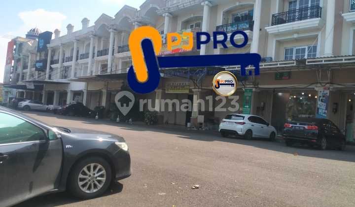 Ruko 3 Lantai SHM Bebas Banjir Dekat Akses Transjakarta di Sentra Niaga Harapan Indah, Bekasi