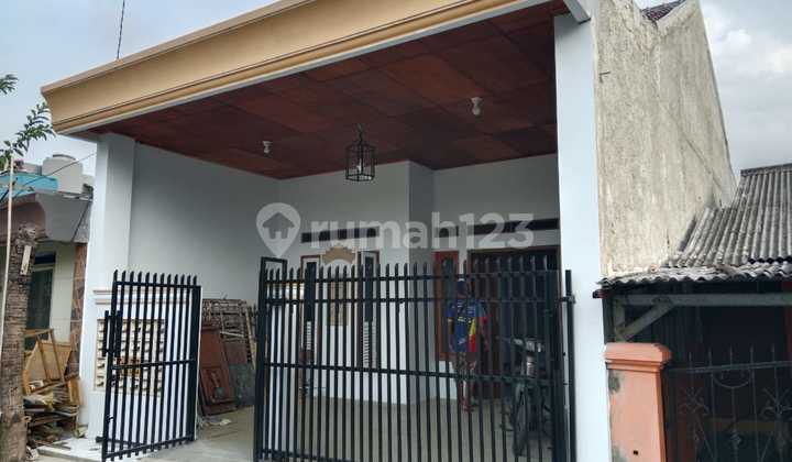Rumah Bagus SHM Perumahan Departemen Pertanian, Bekasi