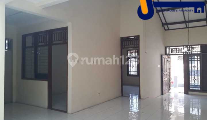 Rumah 1 Lantai SHM di Harapan Indah, Bekasi Rumah 1 Lantai SHM di Harapan Indah, Bekasi