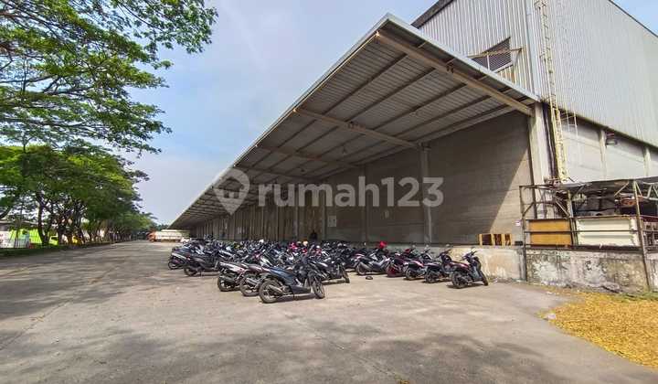 Good Warehouse Cakung Timur, East Jakarta Good Warehouse Cakung Timur, East Jakarta