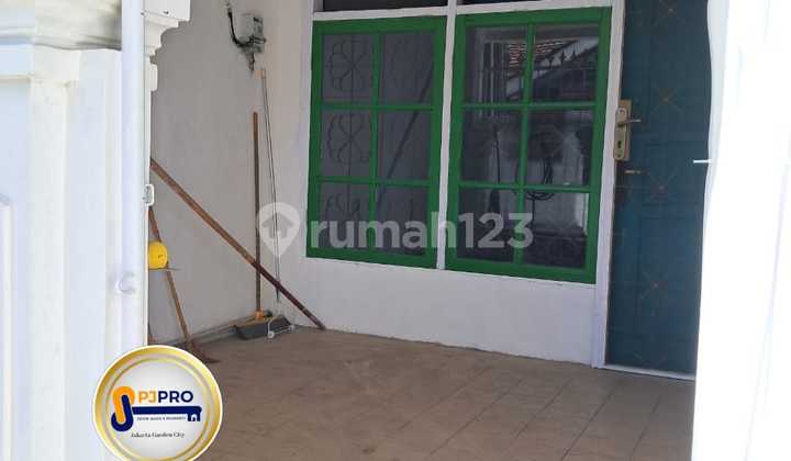 Nice House with SHM on Melon Street, Bekasi