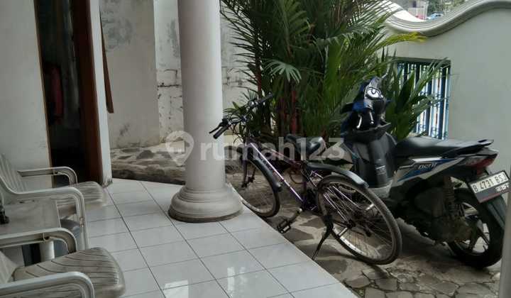 Dijual Rumah Asri Siap Huni di Bojong Indah 2