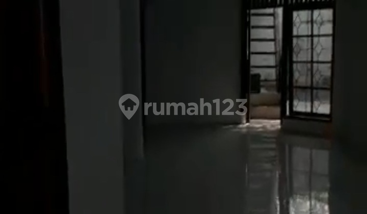 Quick Sale House East Bekasi Perumnas 3 2