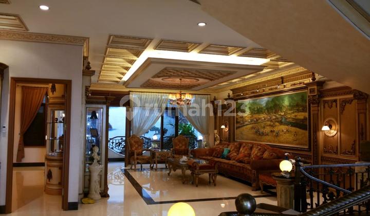 Dijual Rumah Mewah Klasik Muara Karang Blok 8