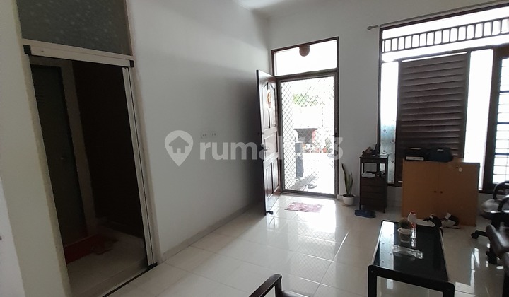 Dijual.cepat Rumah 2.Lt Muara Karang Siap Huni