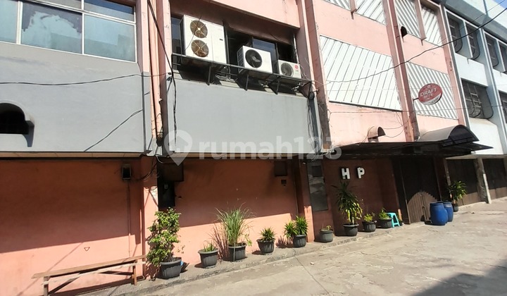 For Rent.Terraced Shop House Grogol 2