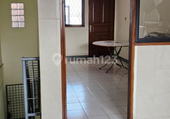 For Sale: 5-Story Shop House in North Bandengan. 2