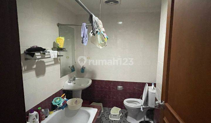 Apartemen Hayam Wuruk Semi Furnished City View 2