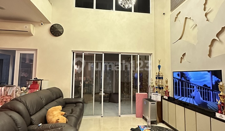 Rumah Riviera At Puri Metland Lebar 10X18 Siap Huni Corner