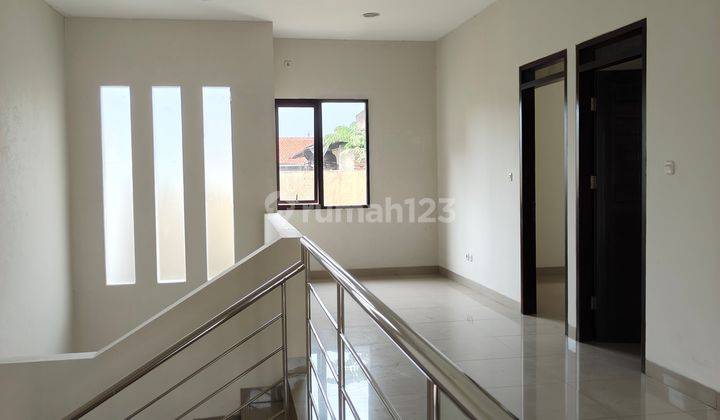 Rumah Minimalis 2 Lantai  Jalan Kembar  Bandung 2