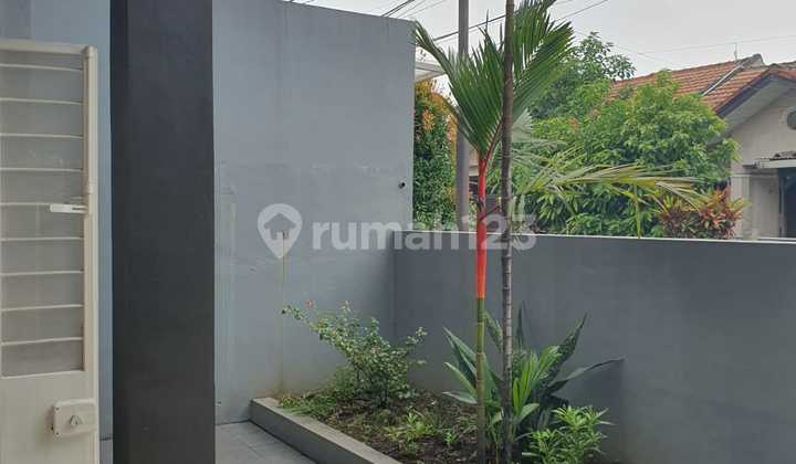 Rumah Bagus 2 Lantai Taman Kopo Indah 2 2