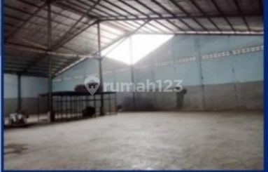 Ready-to-Use Warehouse on Jalan Cibolerang, Babakan Ciparay, Bandung