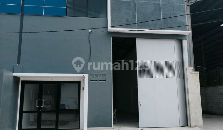 Gudang Baru Akses Kontainer 40 Feet Mainroad Kopo Dekat Tol Seroja 