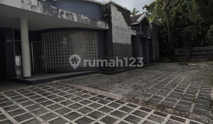 Downtown House Suitable For Business Wing Pasir Kaliki Bandung Location Downtown House Suitable For Business Wing Pasir Kaliki Bandung Location