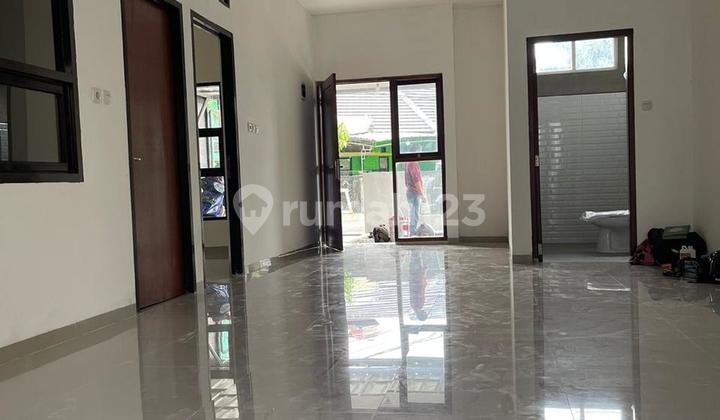Rumah Full Renov Taman Kopo Katapang Dekat Tol Seroja 2