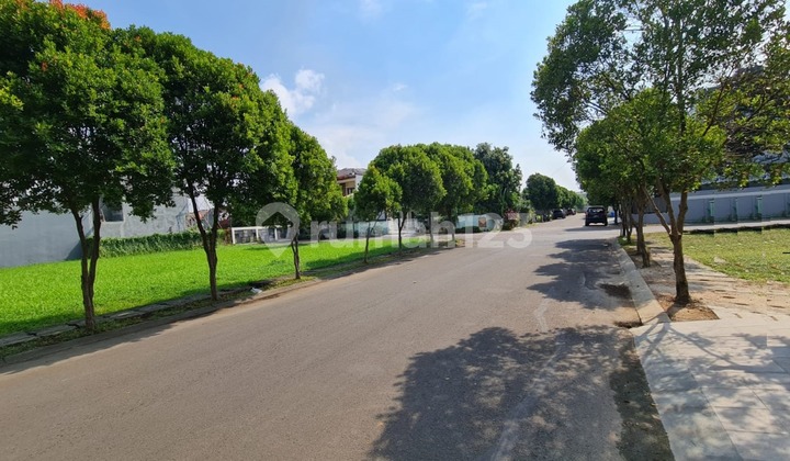 For Sale New Luxury Minimalist House in Metland Puri 2