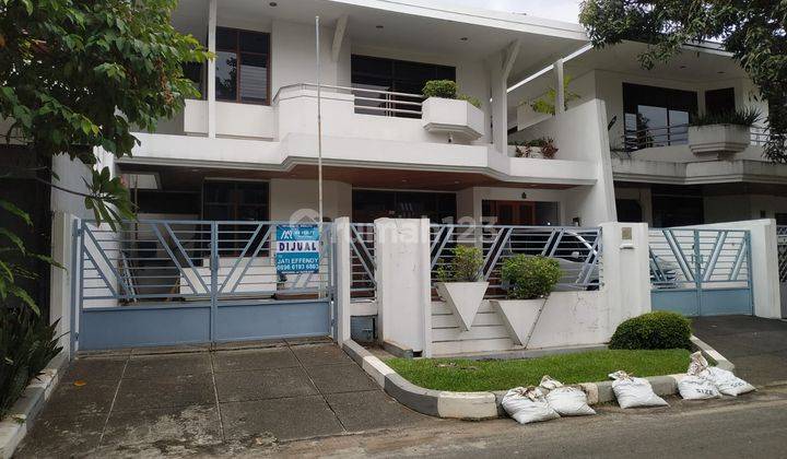 Dijual Rumah Siap Huni di Intercon Kebon Jeruk 1