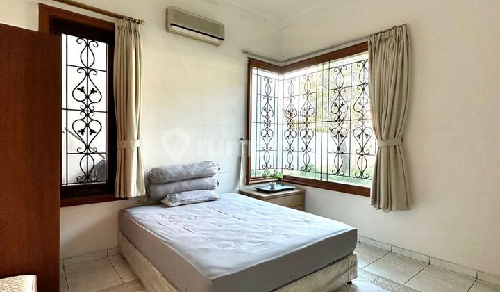 House in Intercon,
Land area 800m, Nice unit, West Jakarta 2