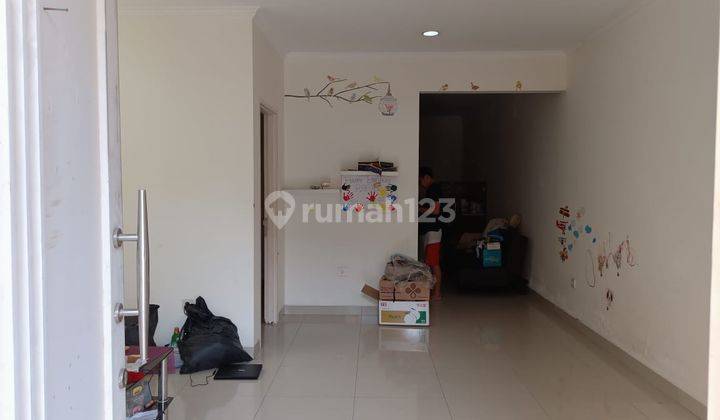 Rumah Nyaman Full Renov 2lantai, Dekat Kemana2 Dan Pusat Kota Bsd Di Residence One 2 Lantai Sudah Renovasi Rumah Utara 2