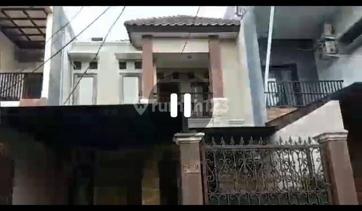 Rumah Ekslusif Nyaman Baru Renovasi Jakarta Selatan Murah Meriah di lokasi Strategis dekat kemana2 2