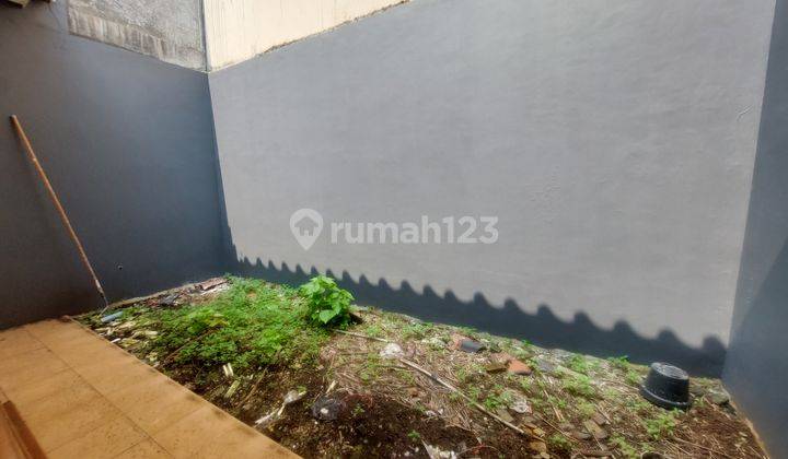 Sewa Rumah Modern Nyaman Bebas Banjir Termurah 2tahunan Dekat Pusat Kota, Pusat Tempat Shoping Mall Strategis.dan Sebelah Binus Bsd 1
