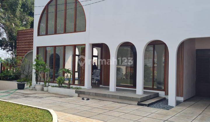 RUMAH BARU MODERN MINIMALIS DI GEGERKALONG ADA KOLAM RENANG 1