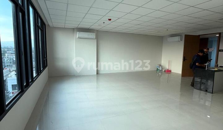 APARTEMENT HQUARTERS PERKANTORAN DI ASIA AFRIKA  1