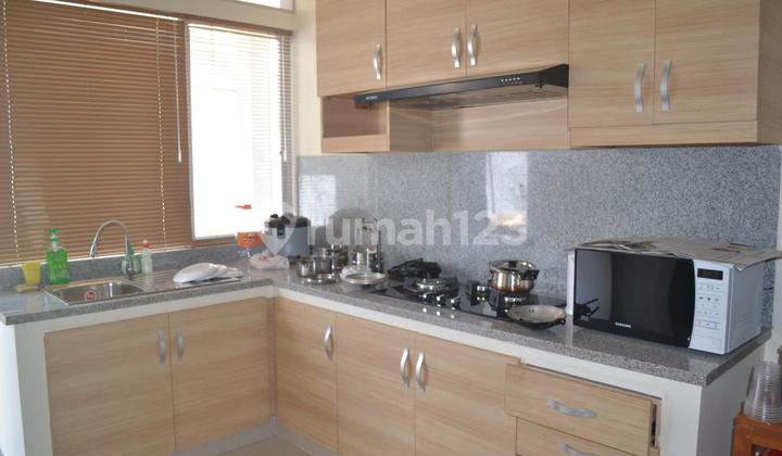 Rumah Dalam Komplek Graha Puspa Fully Furnish 2