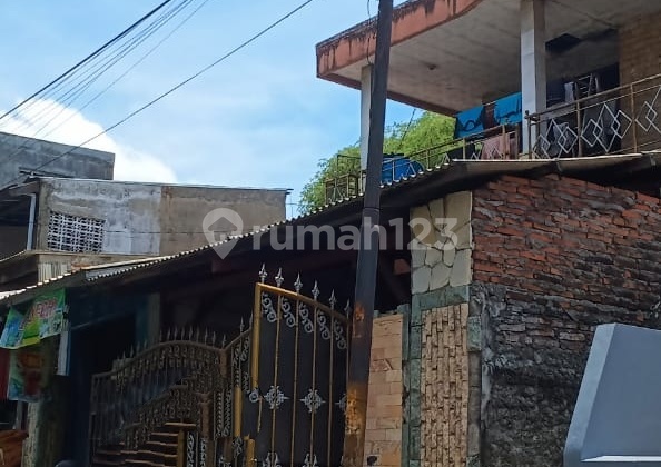Two-Story Boarding House for Rent in Semarang City 1