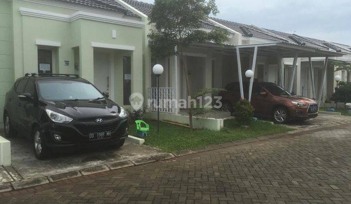 Rumah Siap Huni Castanea Avenue  Sudah Full Bangunan di Kompleks Green River View Tanjung Bunga  1