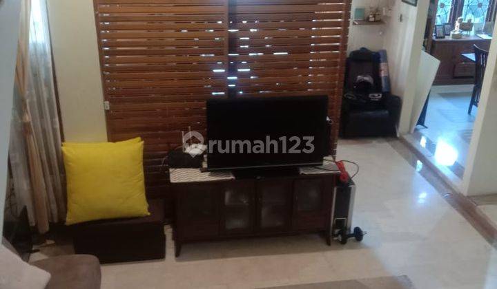 Dijual Rumah di Perumahan Lili dari harga 5M turun ke 3M (nego)...Lengkap Perabot 3
