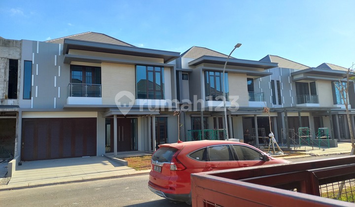 Rumah Baru di CPI ( Citraland Losari City ) Makassar Cluster Treasure Island Uk. 12x25x2Lantai 2