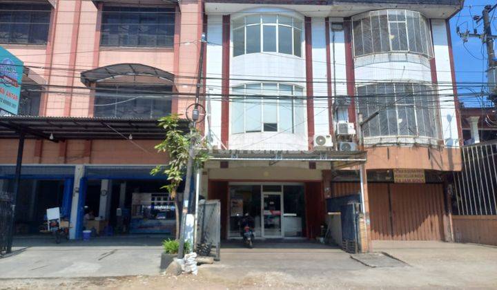 Di Jual - Di Sewakan Jalan Cenderawasih / Jl Opu Daeng Risadju Seberang Cenderawasih Square Pas Dpn Kopi Kenangan Depan Bca Ruko 3.5 Lantai 1