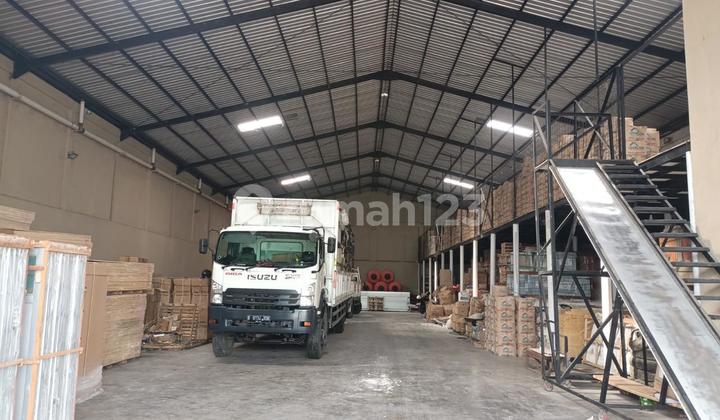 Dijual gudang diparangloe luas tanah 1000 meter2. Luas bangunan 20x48.gudang siap pakai . Blok N4 no 8. Harga 5,5 M. SHM Dijual gudang diparangloe luas tanah 1000 meter2. Luas bangunan 20x48.gudang siap pakai . Blok N4 no 8. Harga 5,5 M. SHM