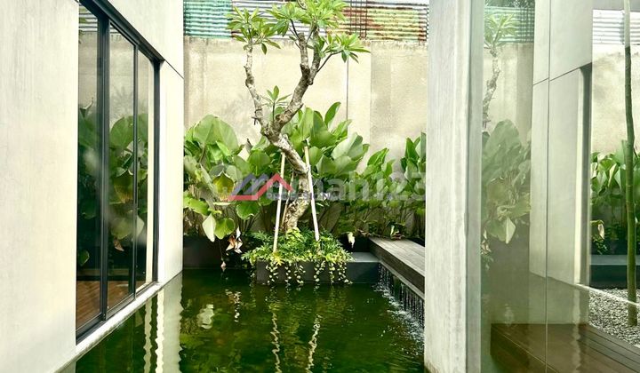 Rumah Baru Bergaya Kontemporer di Ampera, Jakarta Selatan