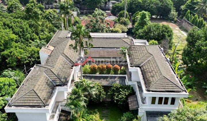 Rumah dijual eropa klasik tanah luas harga murah cilandak jakarta selatan 1