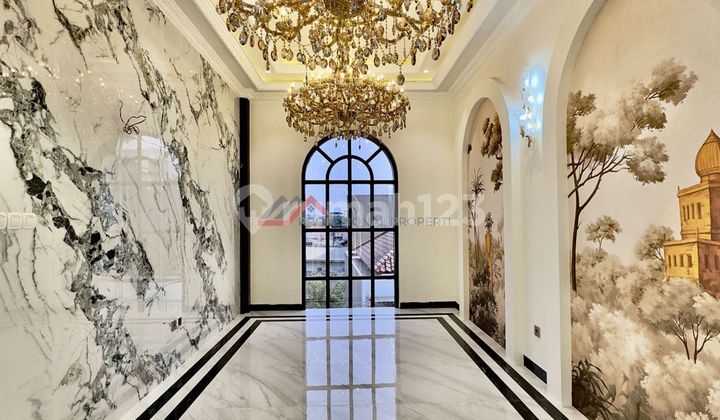 New American classic house in South Jakarta, cool neighborhood 2