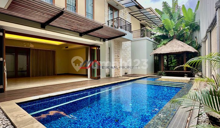Rumah bagus & murah di kemang dalam town house